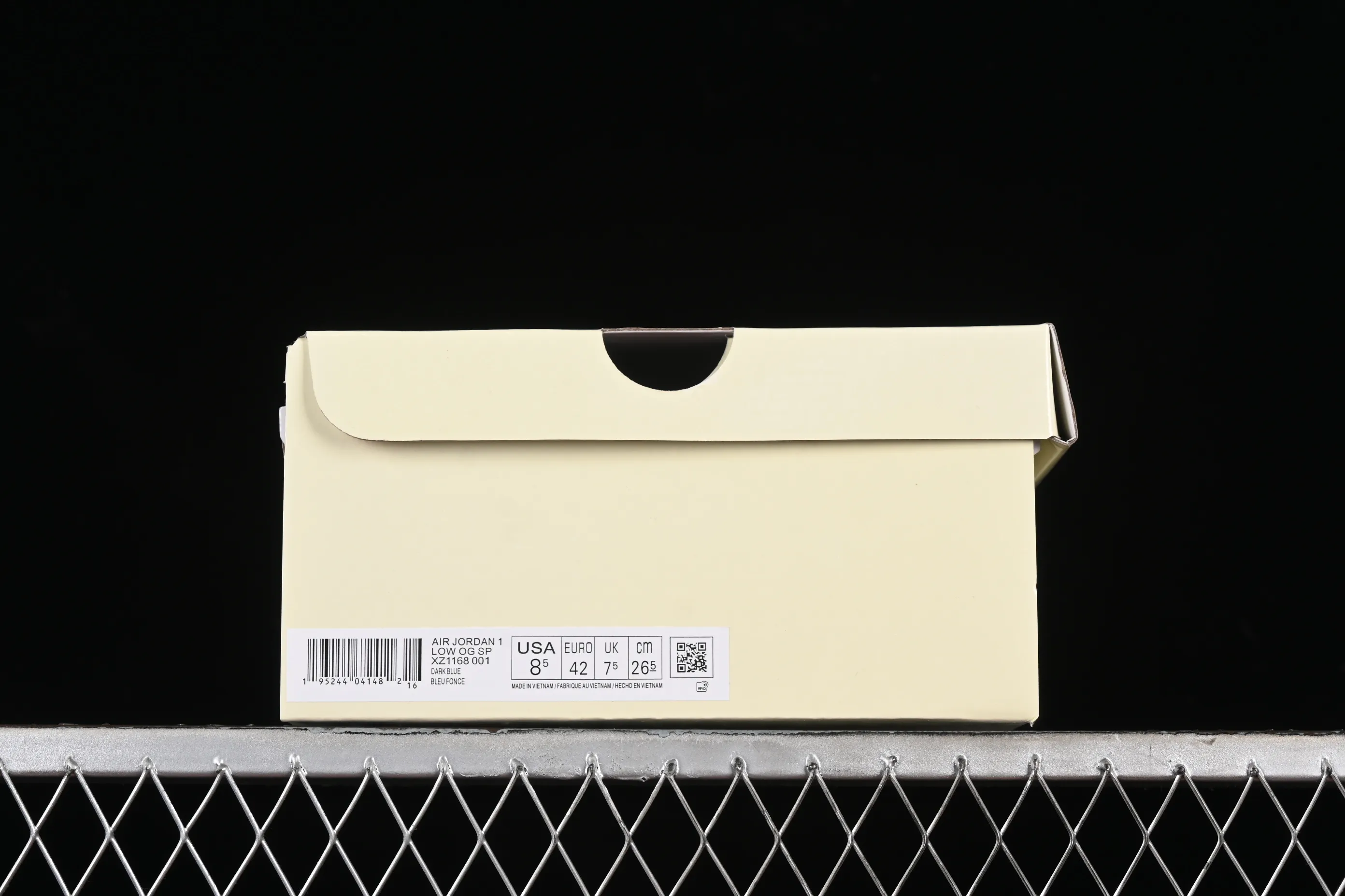 All categories Air Jordan Jordan series basketball shoes Air Jordan 1 Low High-end customized low-top sneakers Travis Scott x Fragment Design x Air Jordan 1 Low OG SP AJ1 Joe 1 Supreme joint-off-white navy low-top cultural casual sneakers XZ116